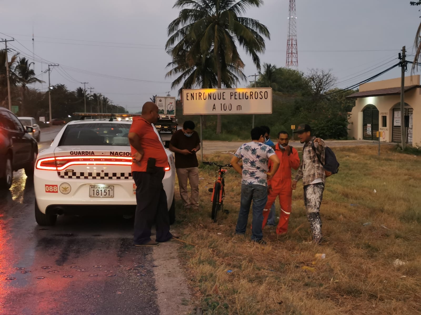 Trabajador en estado crítico tras ser atropellado por un camión en Ciudad del Carmen