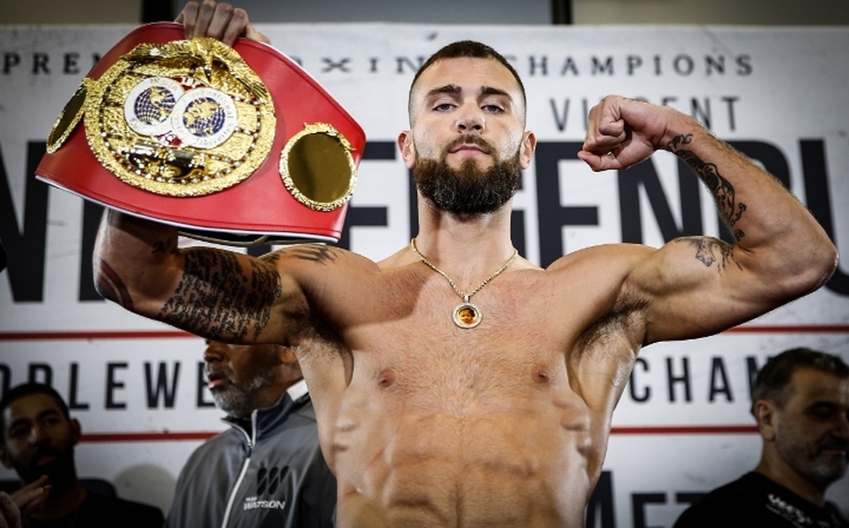 Caleb Plant deja mensaje oculto para su pelea contra el ‘Canelo’ Álvarez