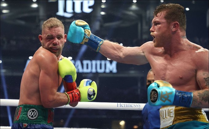 'Canelo' Álvarez mandó al hospital a Billy Joe Saunders tras fracturarle la cuenca del ojo