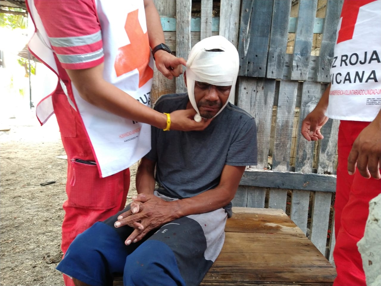 Pelea de borrachos deja a un hombre gravemente herido en Ciudad del Carmen