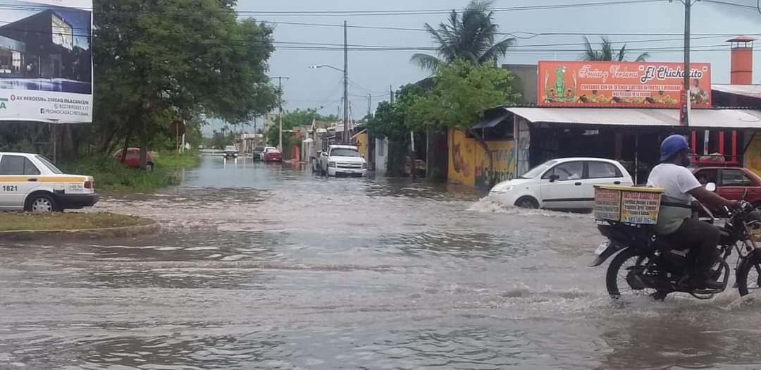 Autoridades reportan al menos diez zonas de encharcamientos en Chetumal