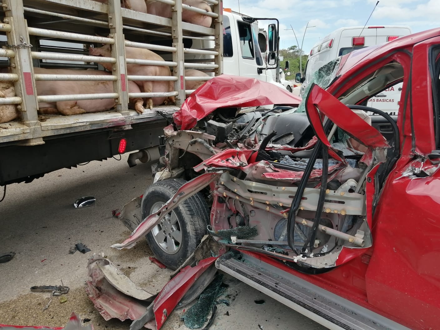 Los daños de la camioneta fueron mínimos