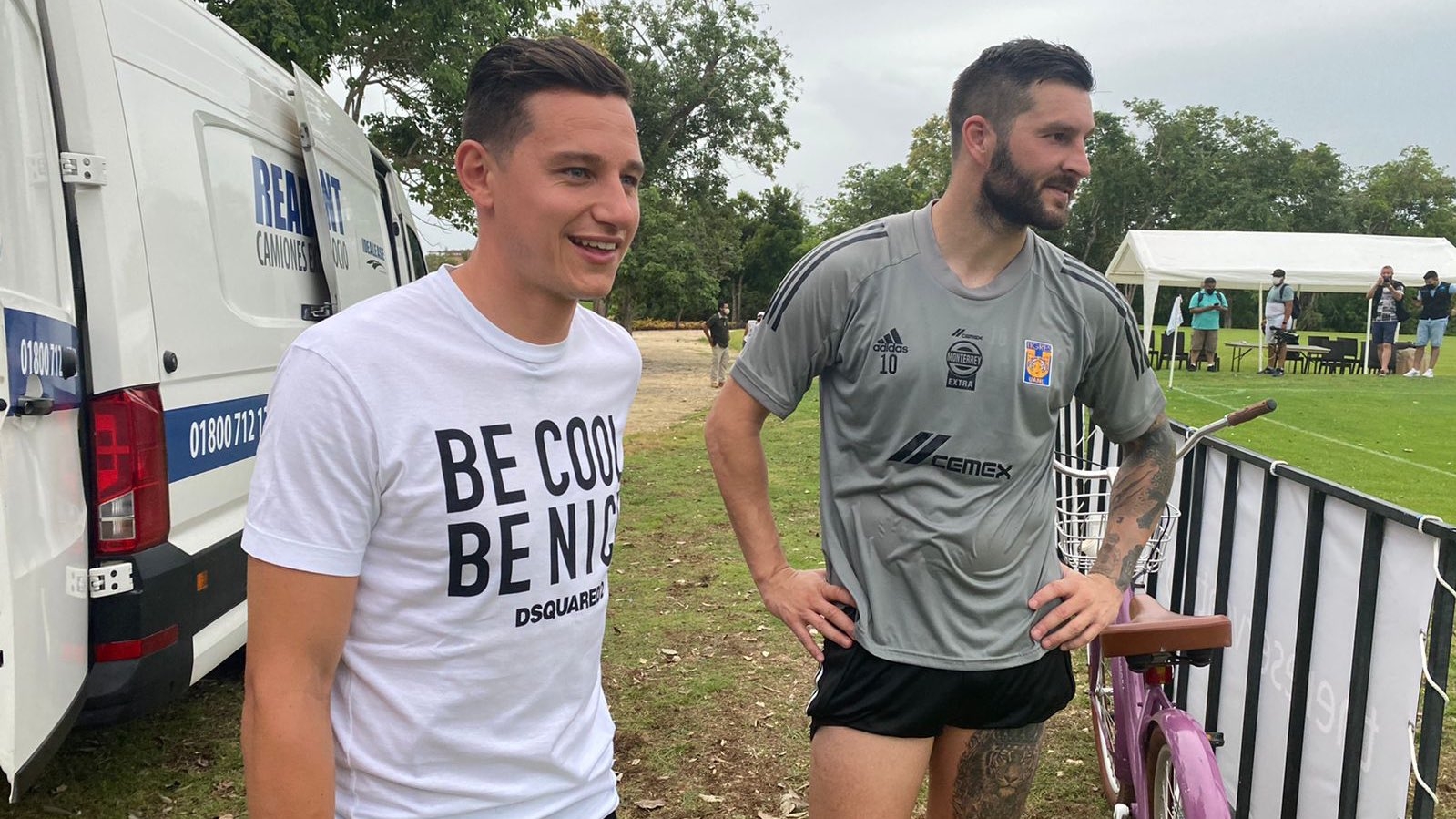 Tigres recibe a Florian Thauvin con 'pasadita' en la Riviera Maya: VIDEO