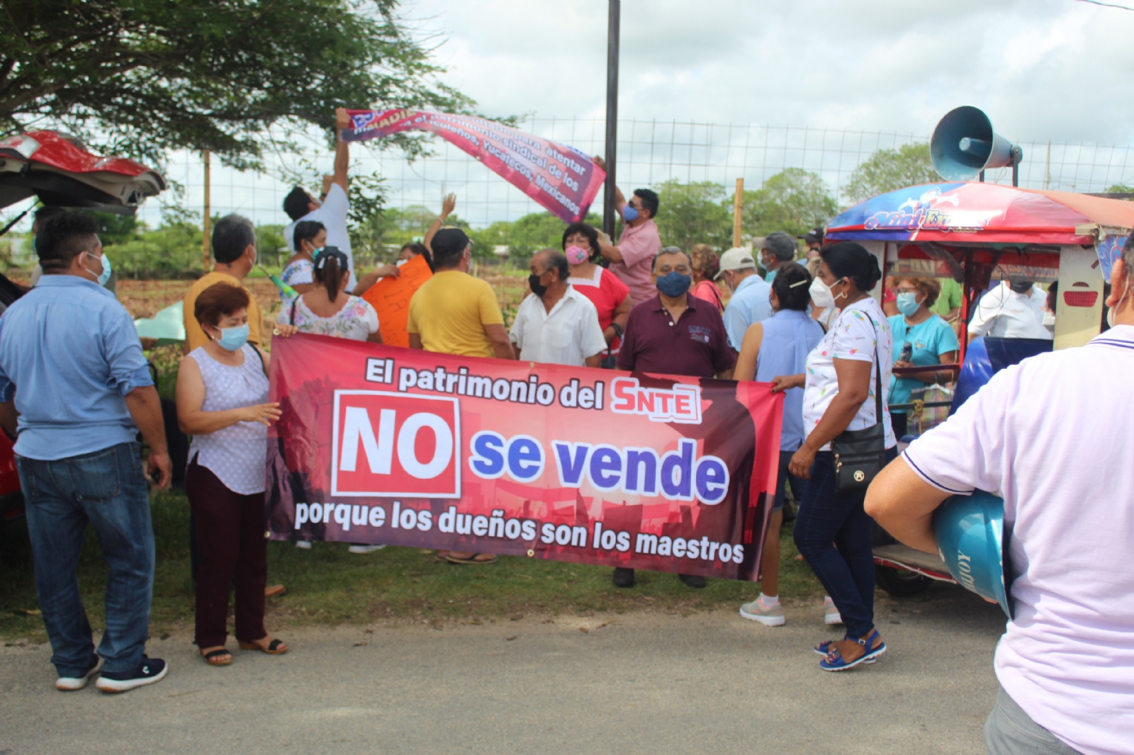Maestros del SNTE desmienten venta de terreno de Ticul, Yucatán