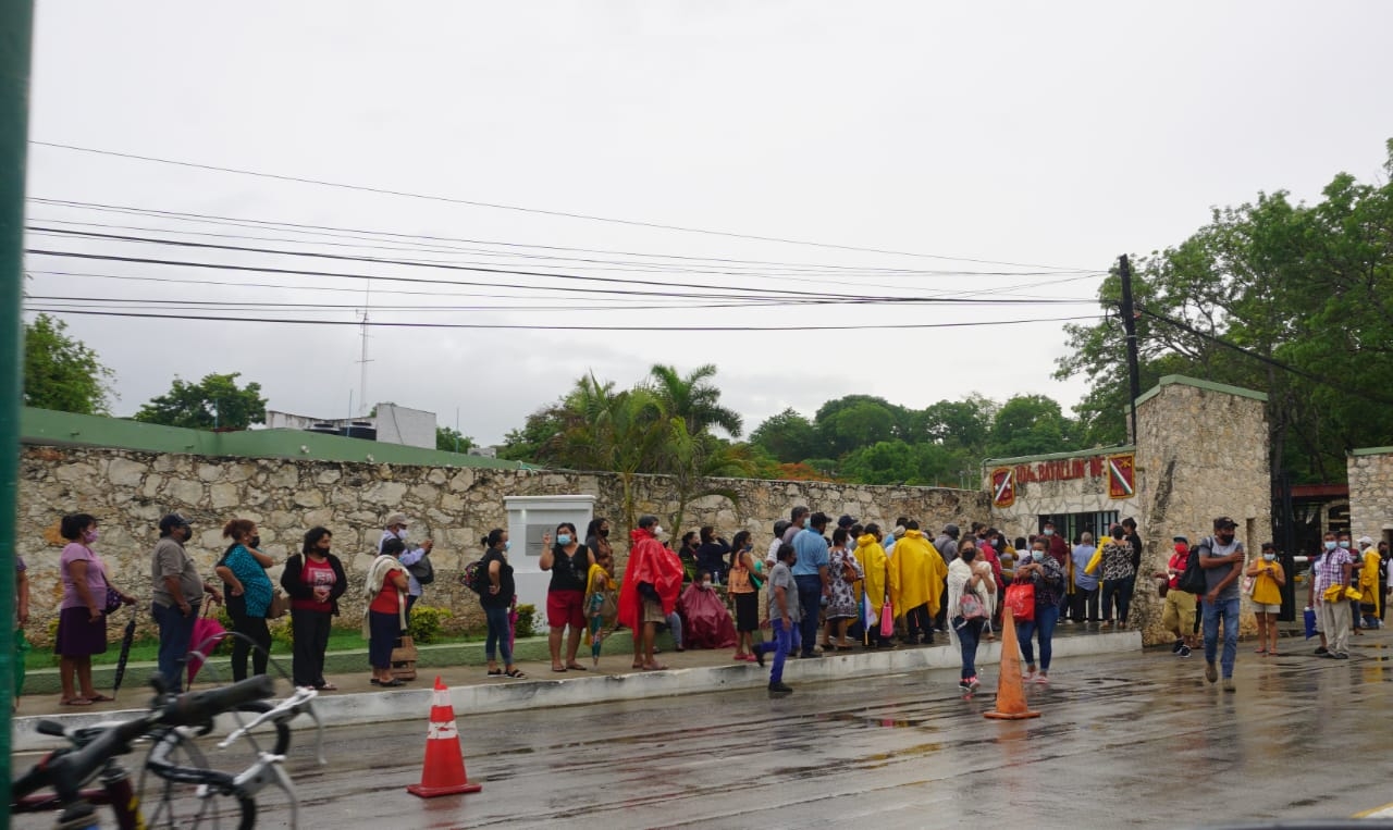 Lluvias en Campeche no detienen aplicación de vacunas anticovid