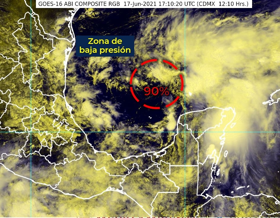 Zona de baja presión mantiene alta probabilidad para desarrollo ciclónico al noroeste de las costas de Yucatán