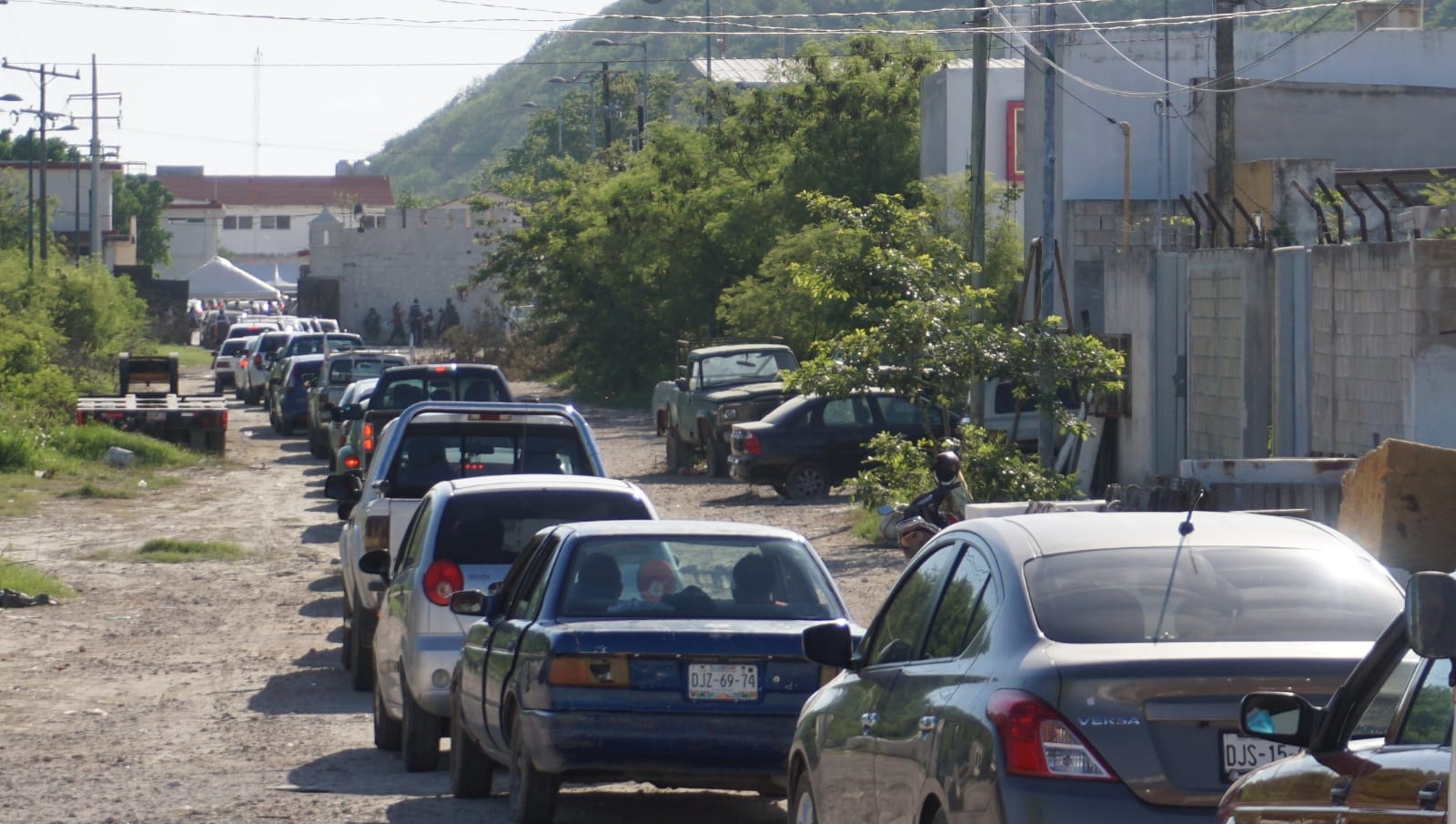 A diferencia de las Jornadas pasadas, en esta se efectuó un filtro en el que, los servidores de la nación preguntaban a los conductores de autos si tenían cita