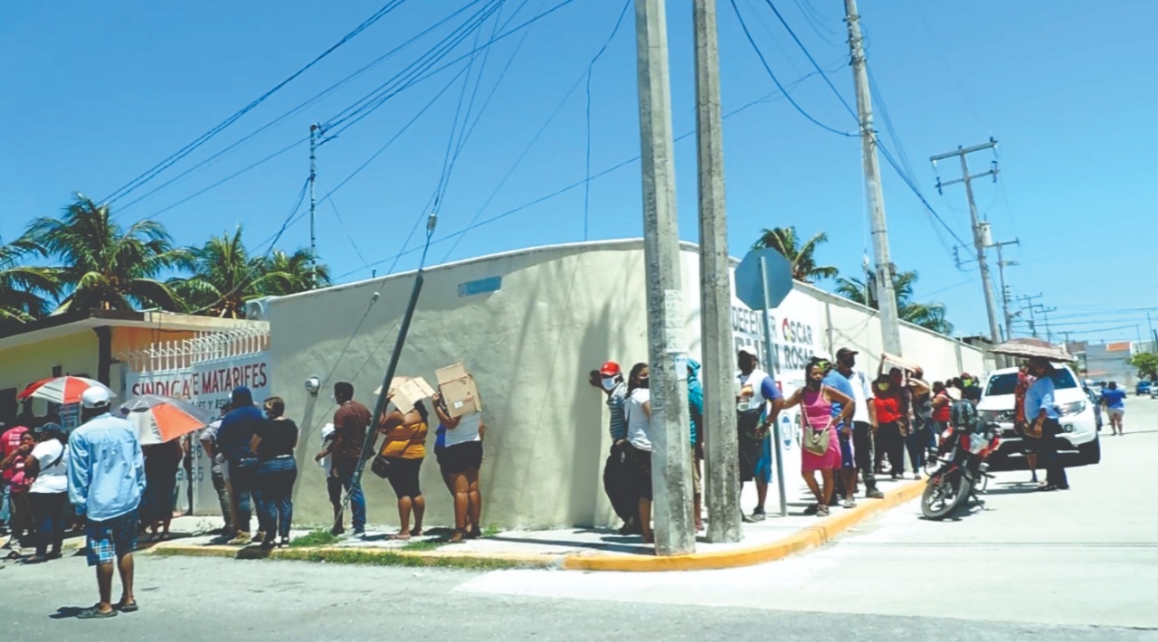 Líder social acusa de compra de votos en instalaciones del PRI en Ciudad de Carmen