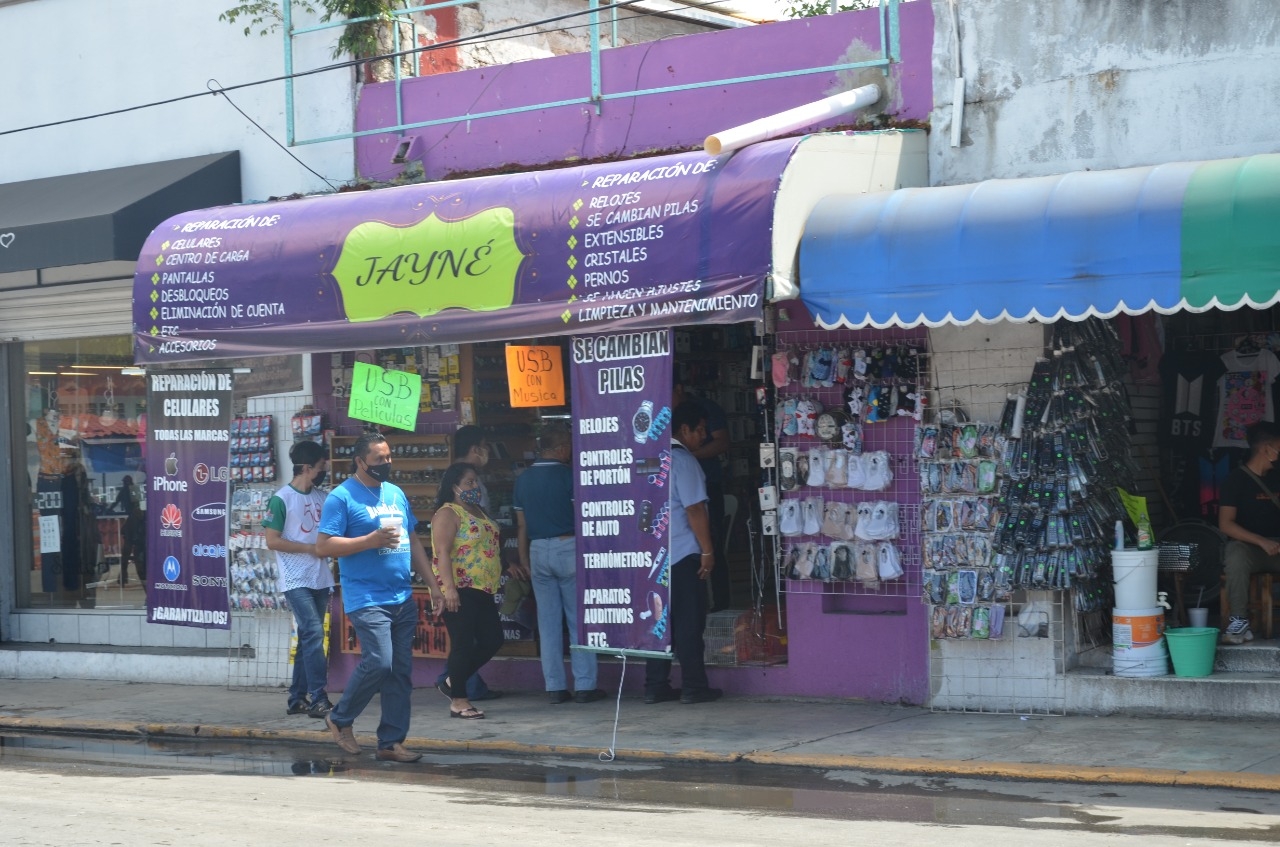 Ciudad del Carmen: Reducción de aforo al 50% no afecta a comerciantes que venden en Internet