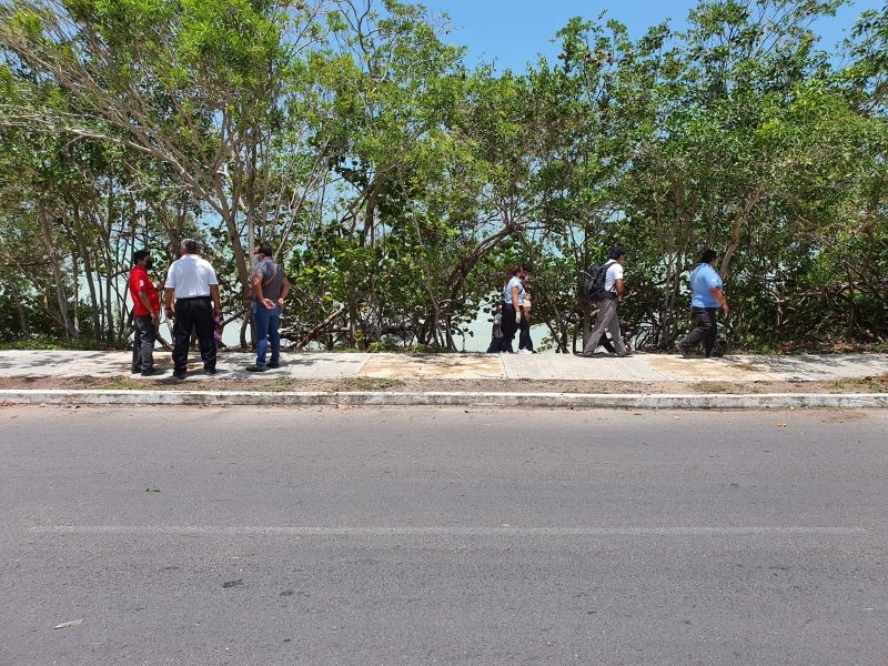 Encuentran pertenencias de mujer ahogada en el Boulevard Bahía de Chetumal