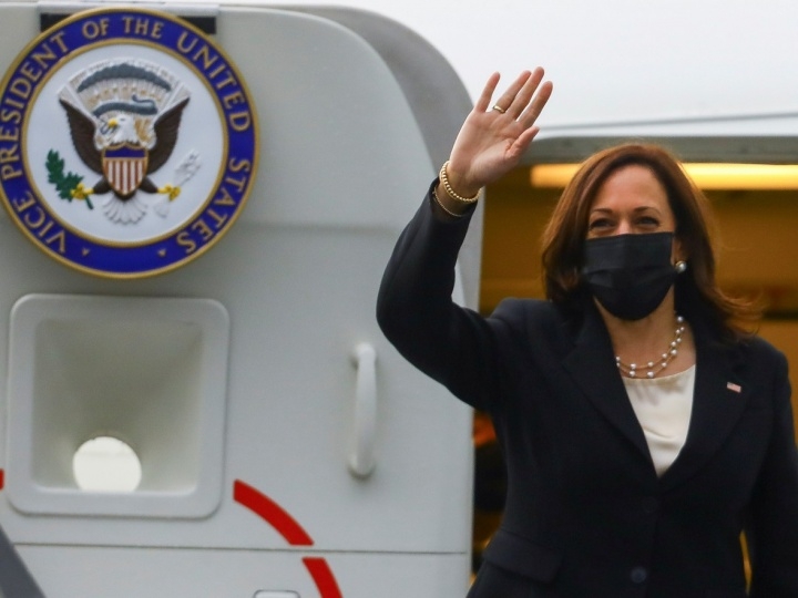 Kamala Harris visitará por primera vez la frontera de EU con México