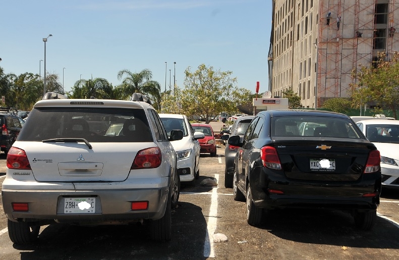Gobierno de Yucatán anuncia descuentos en multas para sacar autos del corralón