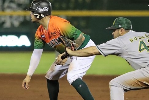 Leones de Yucatán pierden el primer partido de la serie contra los Pericos de Puebla