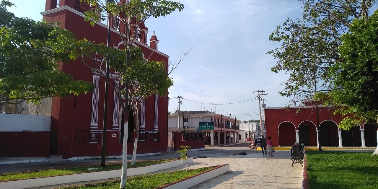 Asaltan iglesia en Seybaplaya; se llevan dinero y el auto del sacerdote