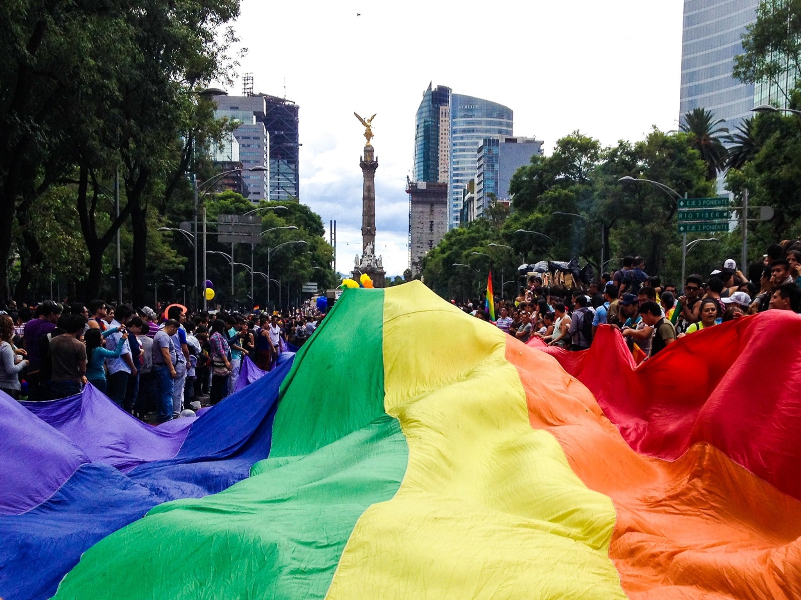 Marcha LGBT este año se realizó de manera virtual y los famosos muestran su apoyo