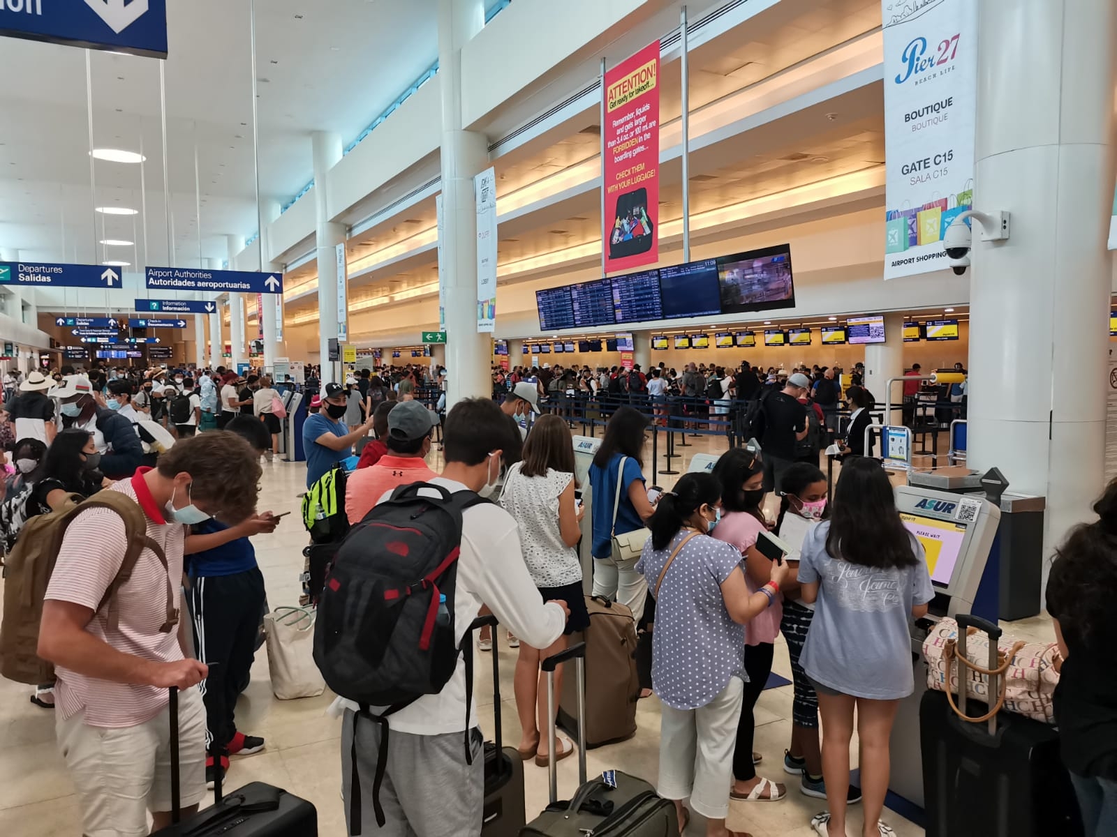 Aeropuerto de Cancún supera los 400 vuelos este viernes