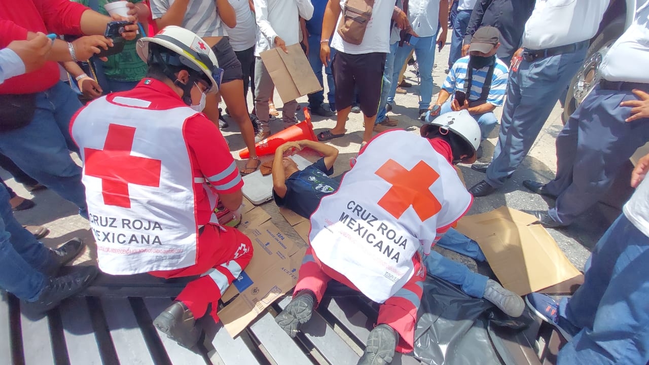 Autobús de turismo atropella a un hombre y se da a la fuga en Ciudad del Carmen