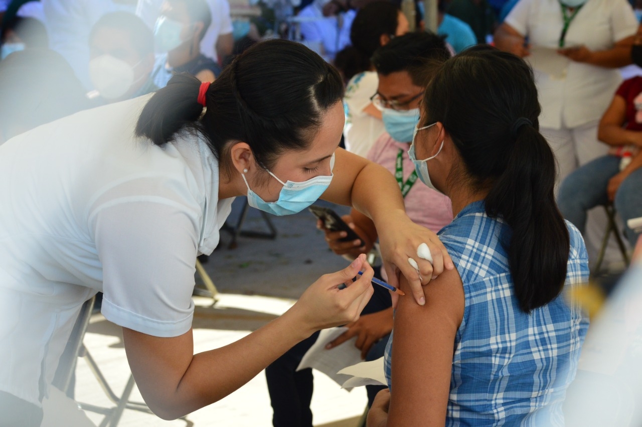 Palizada y Champotón vacunará a mujeres embarazadas este miércoles