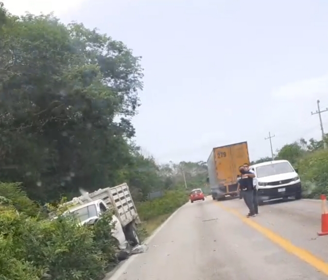 El accidente tuvo lugar en el kilómetro 156 +300 de la carretera José María Morelos