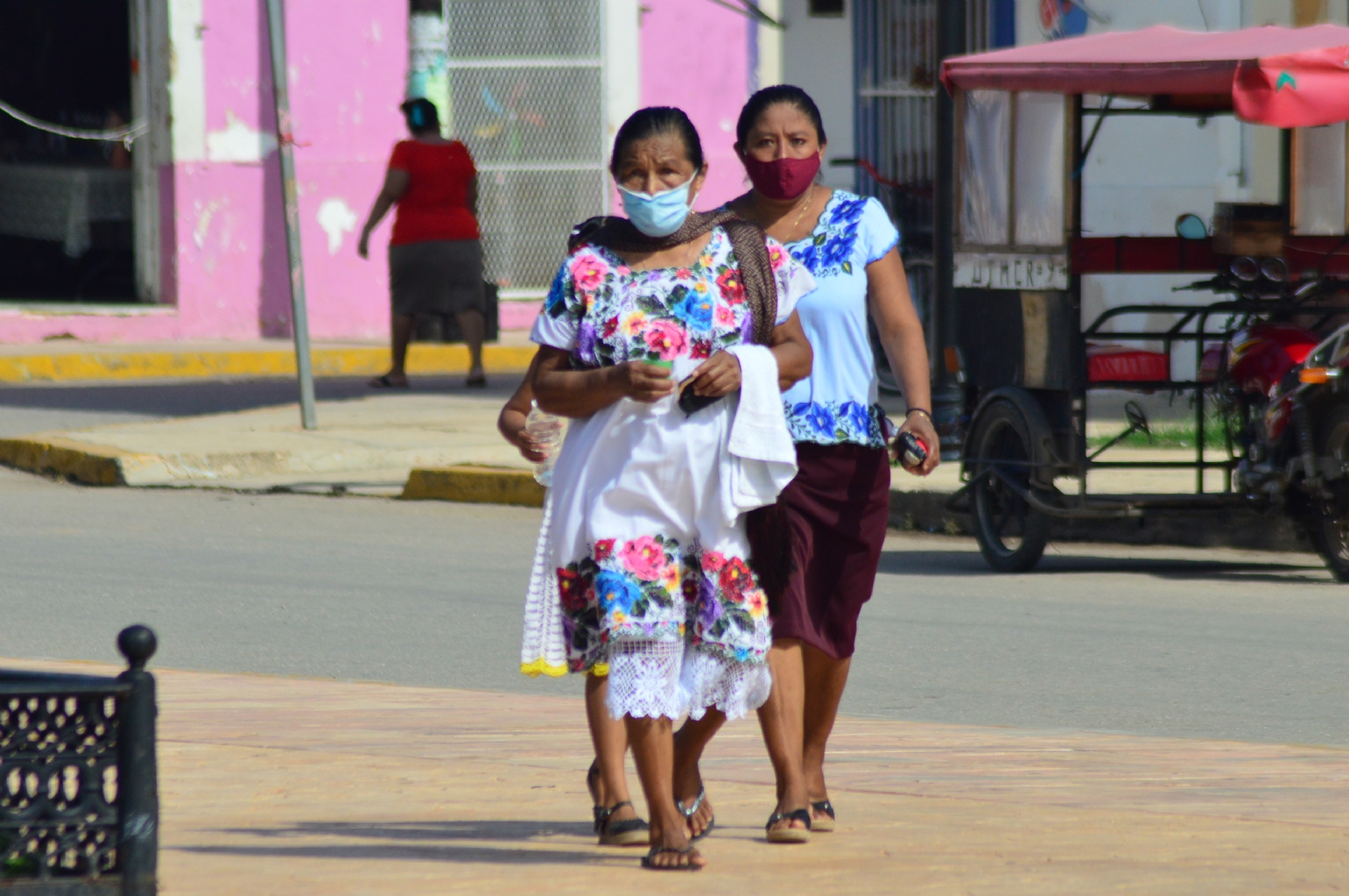 Algunos campesinos mayas no han logrado vacunarse de la primera dosis contra el COVID-19