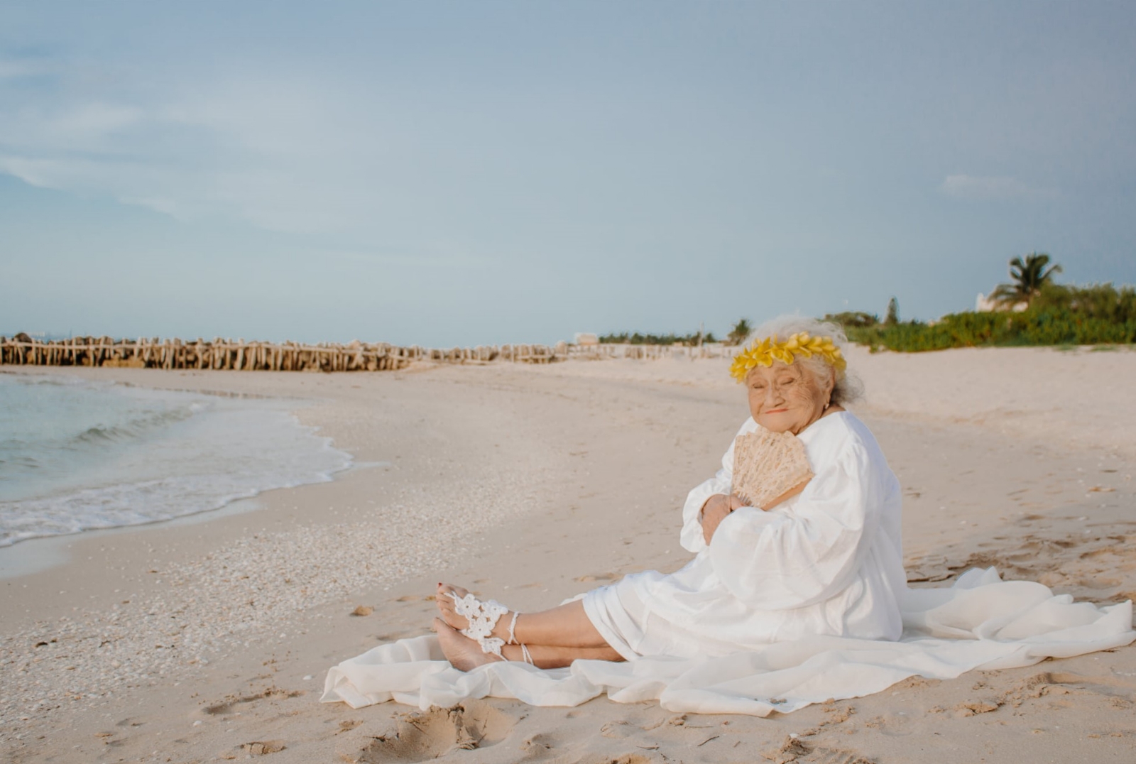 Abuelita de Yucatán celebra 100 años de vida con emotiva sesión de fotos