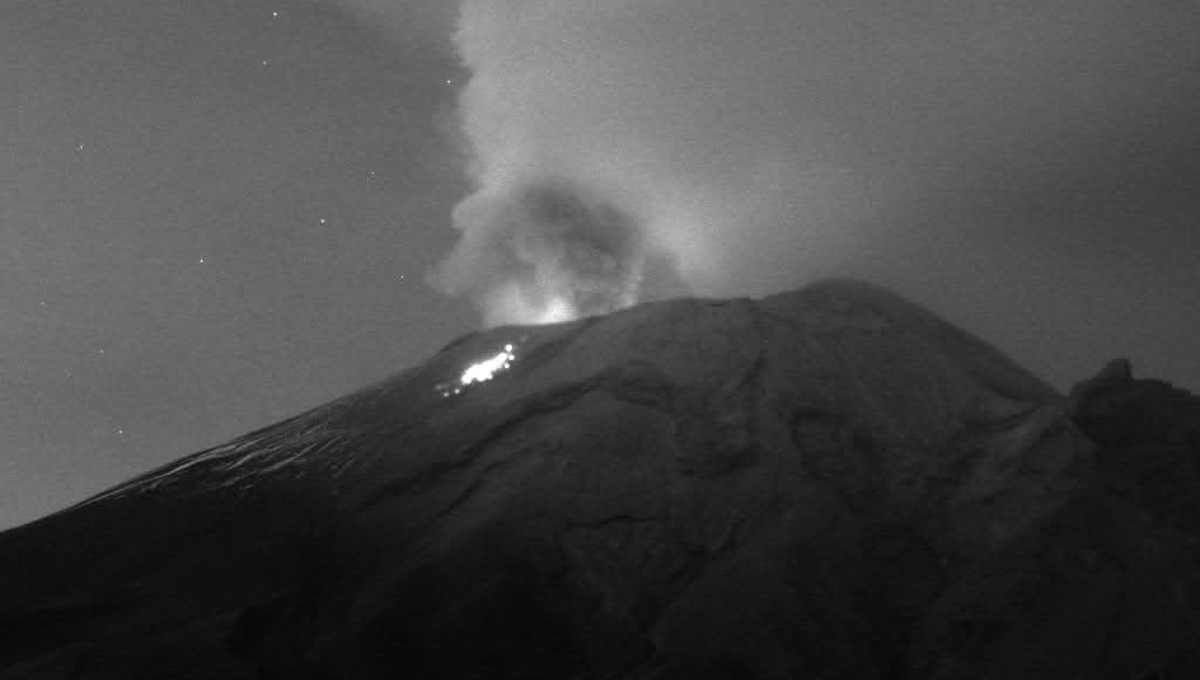 Volcán Popocatépetl registra explosiones durante la madrugada; así fueron los impactantes momentos