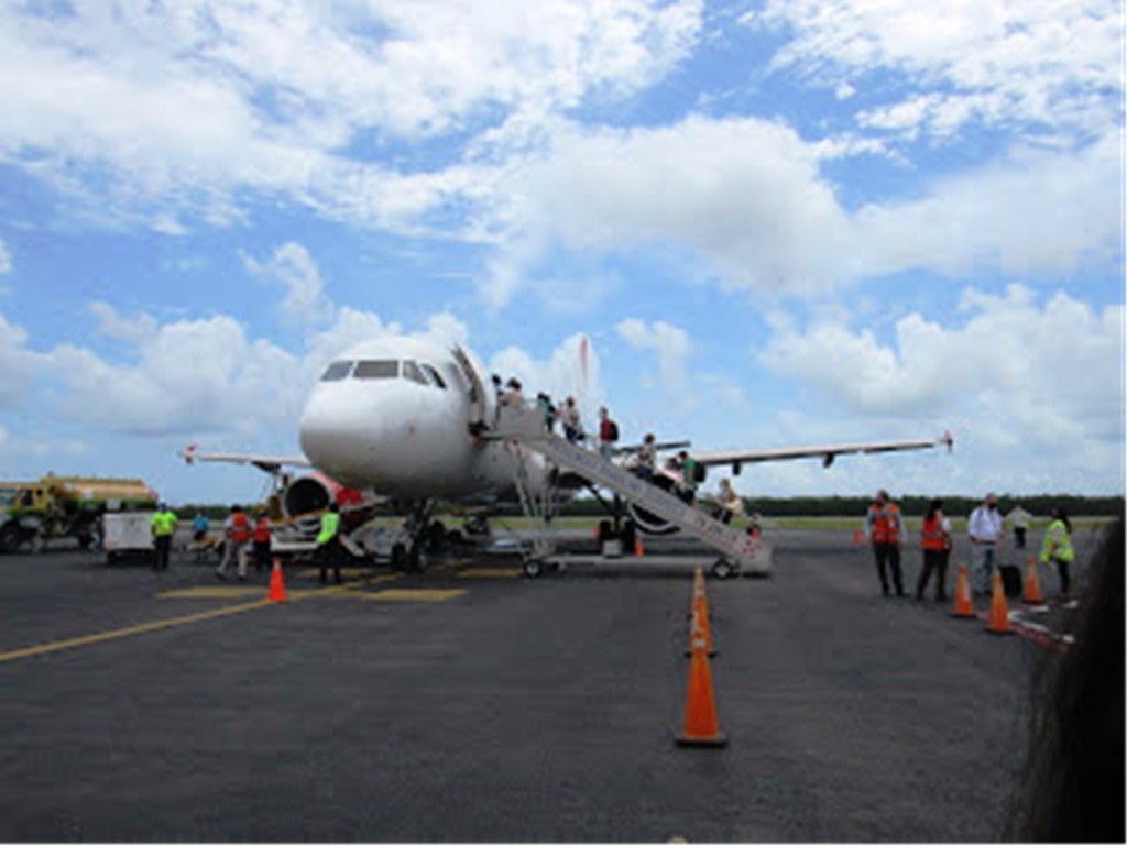 Aumentan llegada de vuelos comerciales al aeropuerto de Cozumel