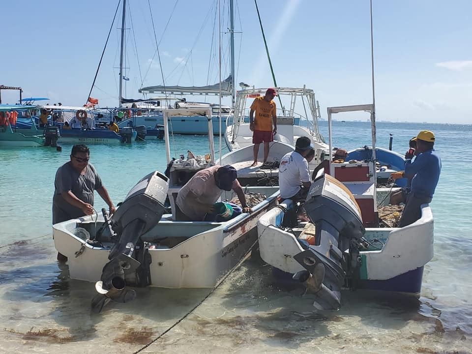 Mal clima afecta a pescadores para el inicio de captura de langosta en Isla Mujeres