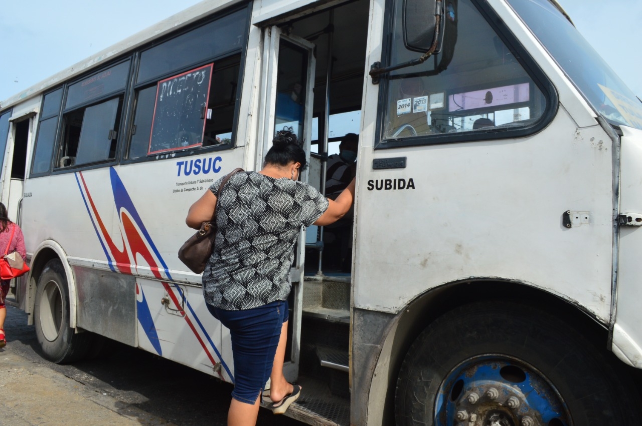 Analizan reducir camiones en Campeche tras aumento de contagios por COVID-19