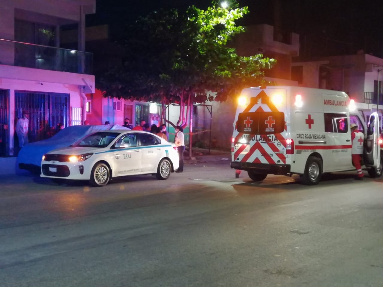 Asesinan a balazos a taxista en Villas del Sol de Playa del Carmen