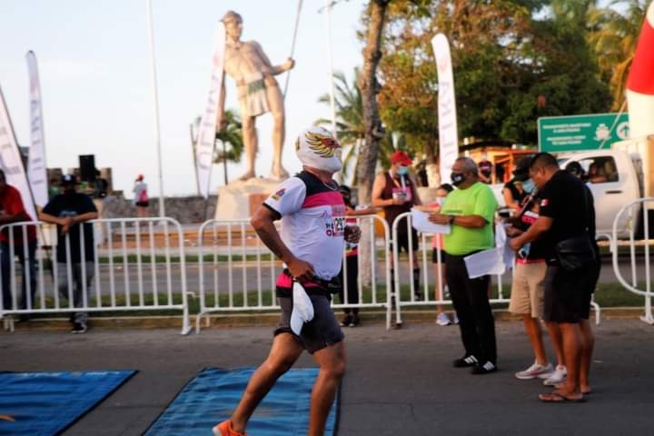 Más de 200 atletas participan en la primera edición de la Carrera Chetumal