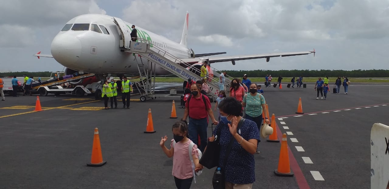 Aeropuerto de Cozumel prevé la llegada de mil usuarios a sus terminales