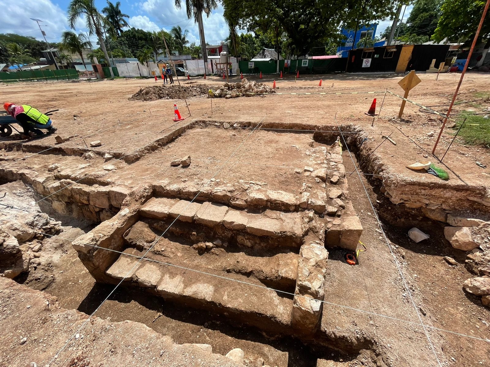 INAH halla cimientos de destacamento militar del siglo XIX en Pisté, Yucatán