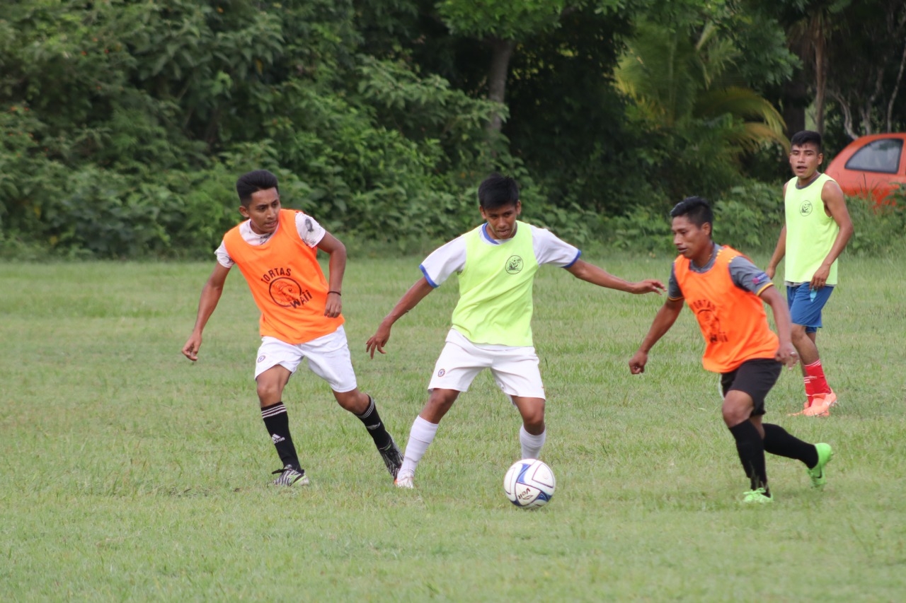 Yalmakan FC Chetumal finaliza visorias de jugadores para el inicio de la Liga Premier