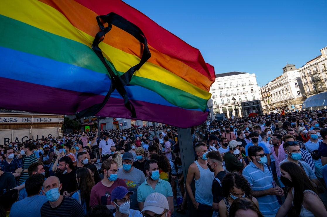 Cuatro detenidos en España por asesinato a golpes de joven homosexual