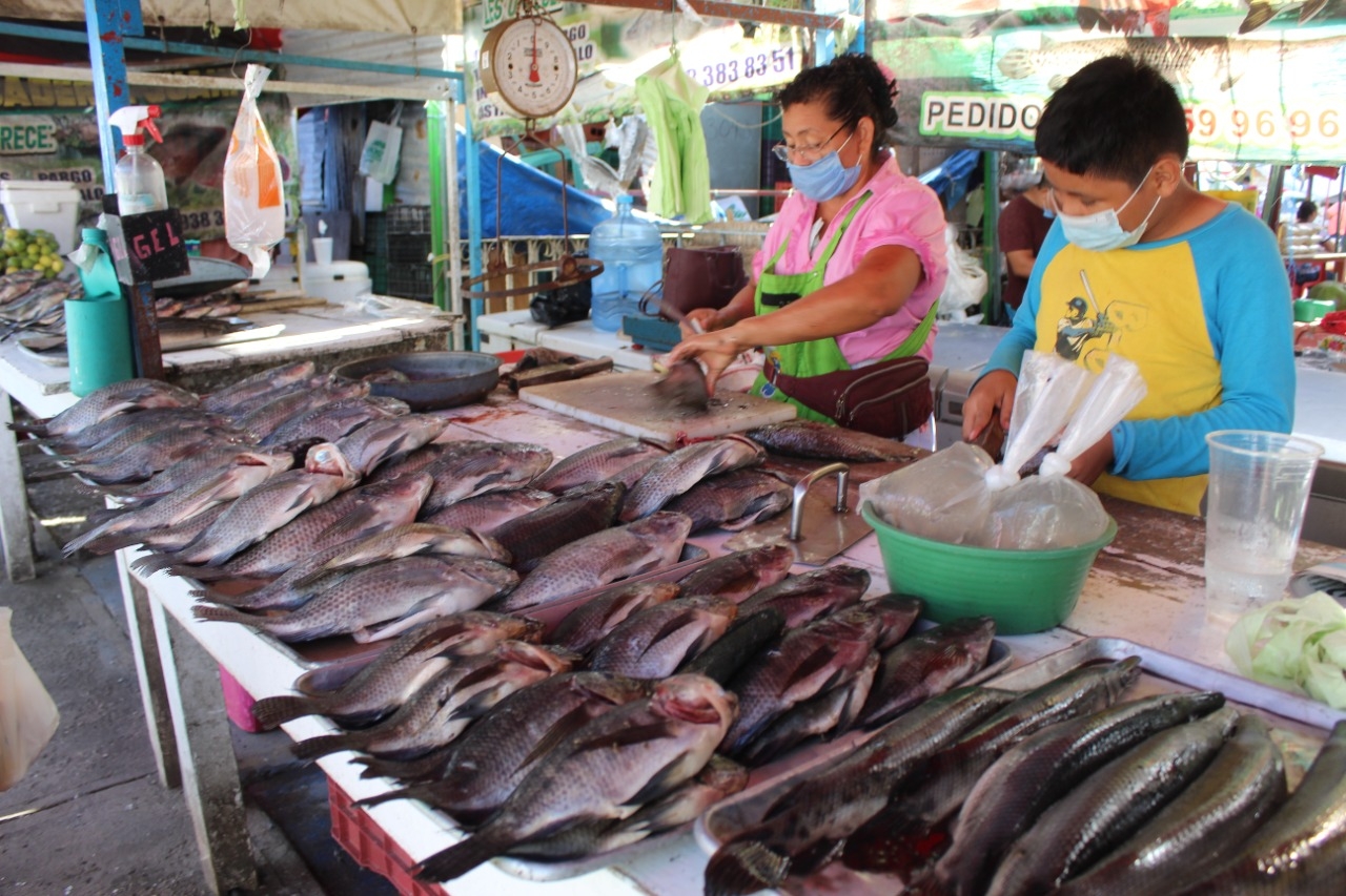 Comerciantes del Chechén se niegan a pasar al nuevo mercado en Ciudad del Carmen