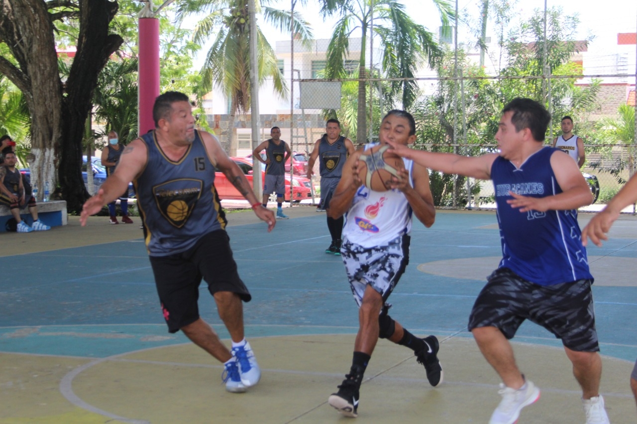 'Telecomm' se lleva el triunfo del Primer Cuadrangular de Basquetbol en Chetumal