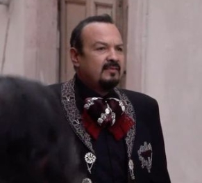 Pepe Aguilar; esto es lo que opina de Karol G al cantar con mariachi: VIDEO