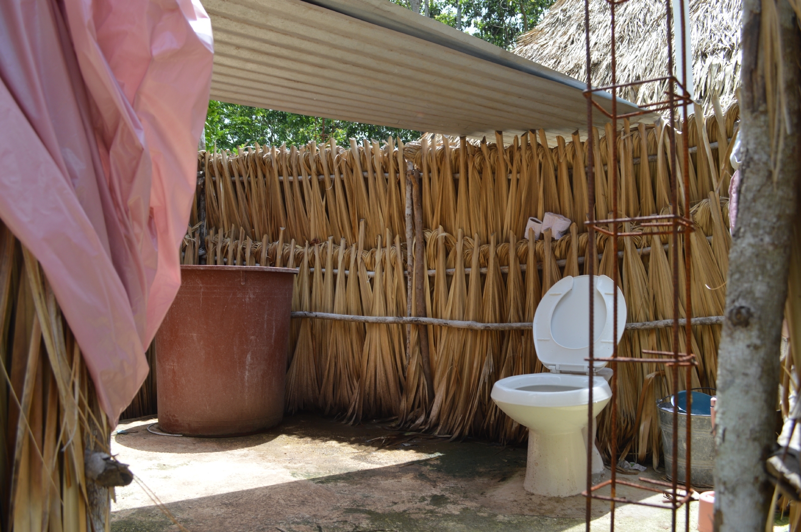 En Pedro A. Santos se edifican 171 baños con biodigestores para el tratamiento de aguas negras