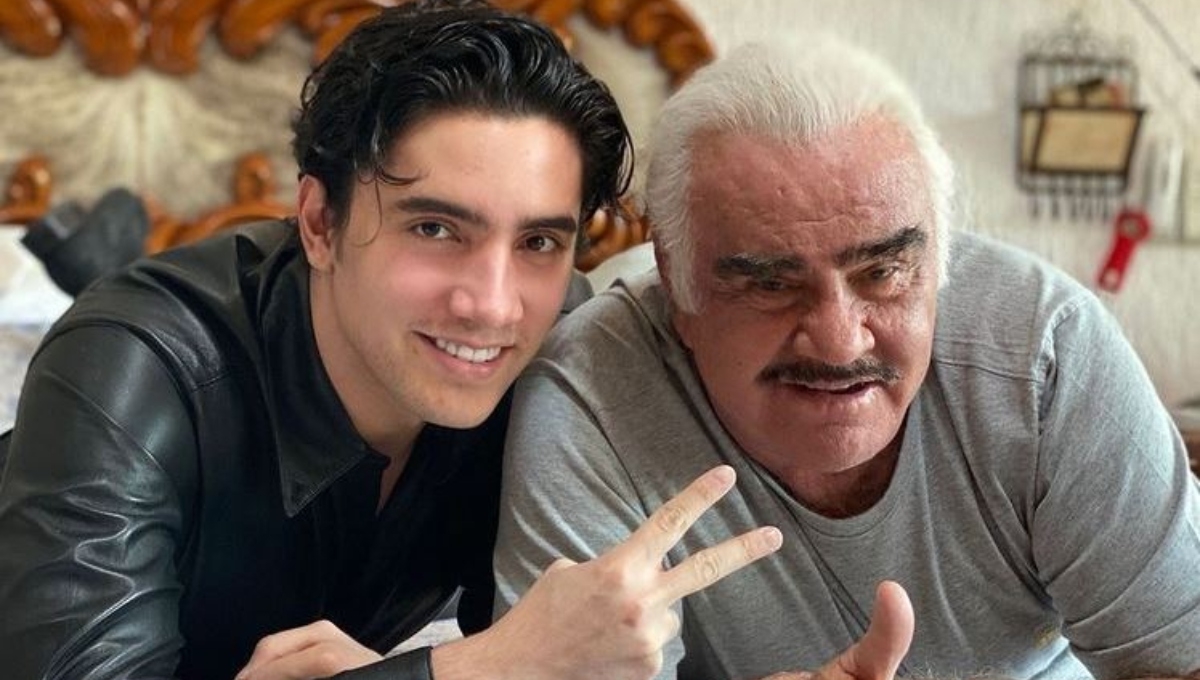 Alex Fernández cuenta cómo han sido los días sin su abuelo Vicente Fernández