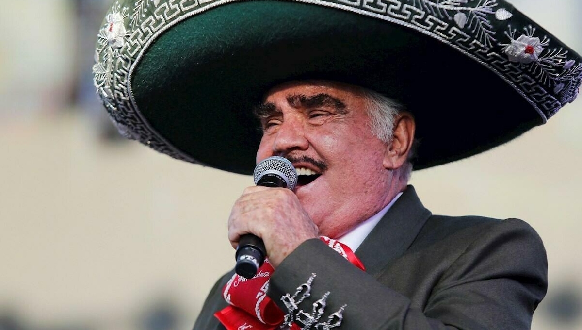 Vicente Fernández, con agresiva y atípica infección en los nervios periféricos