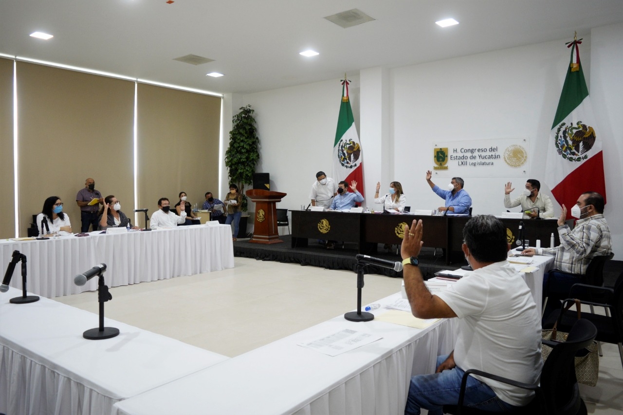 Congreso de Yucatán aprueba matrimonio igualitario en comisiones