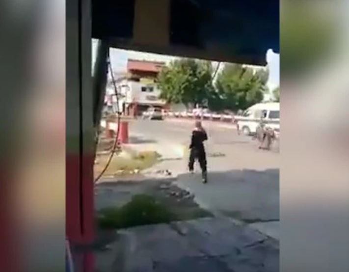 Detienen a indigente que robó traje de José María Morelos y Pavón en Michoacán: VIDEO