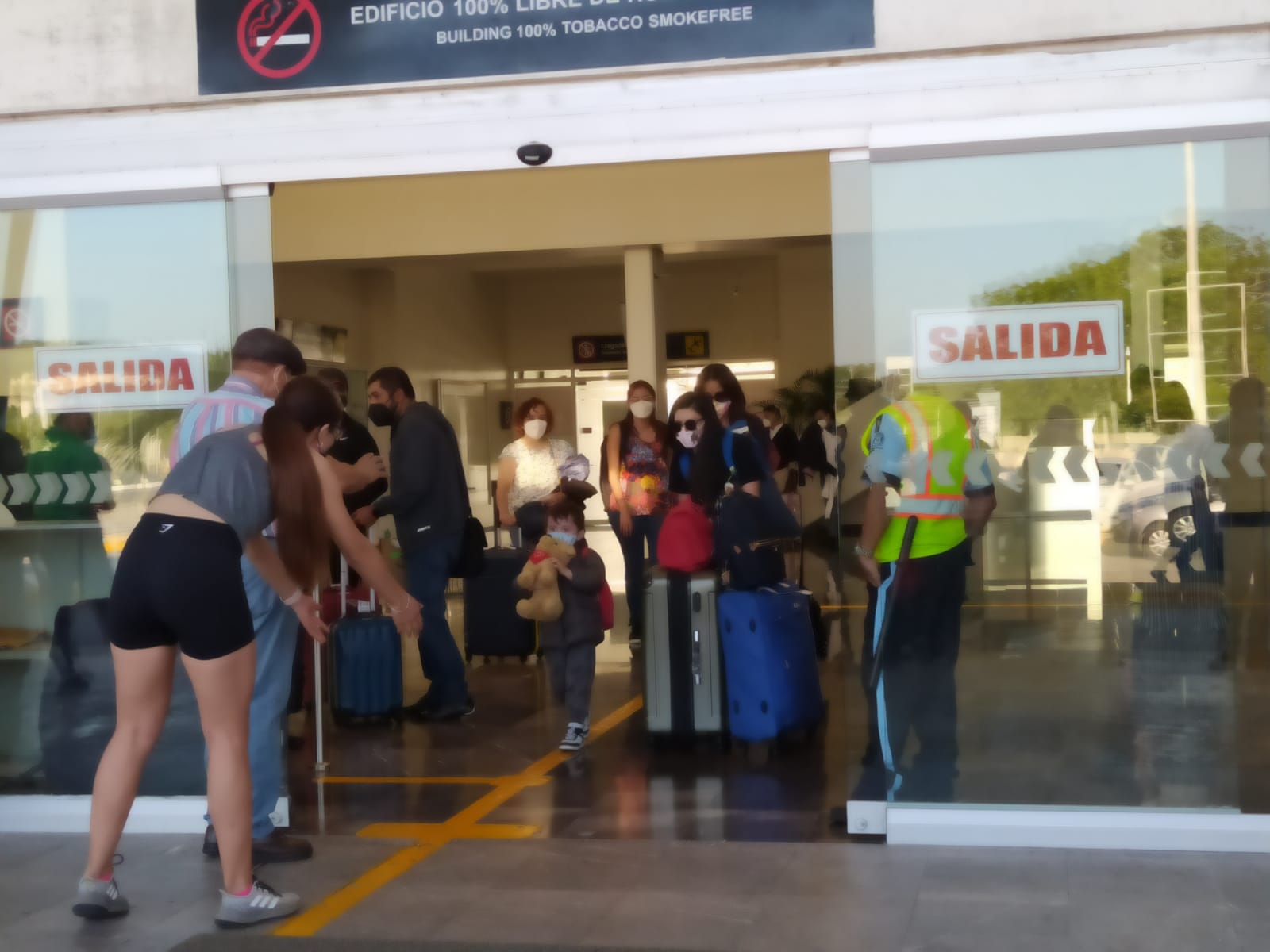 En el transcurso de la mañana, arribaron más de 209 pasajeros a Campeche