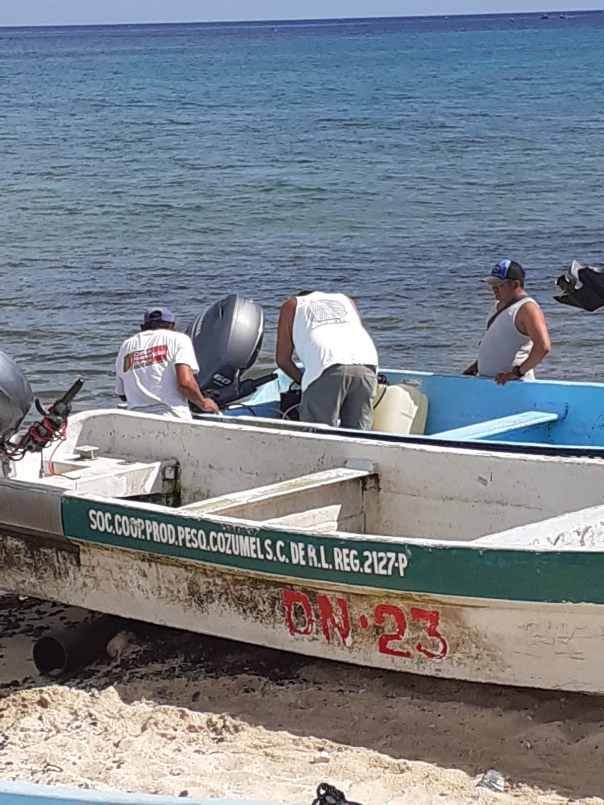 La Capitanía de Puerto amaneció con bandera roja y las bandas de atraque del muelle fiscal se vieron vacías