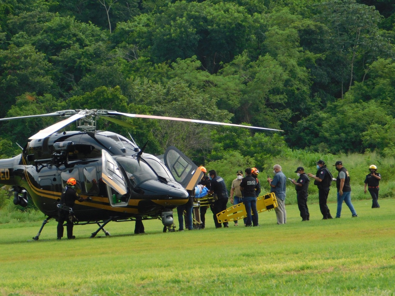 Helicóptero de la SSP traslada a empresario herido en tiroteo de Tekax: EN VIVO