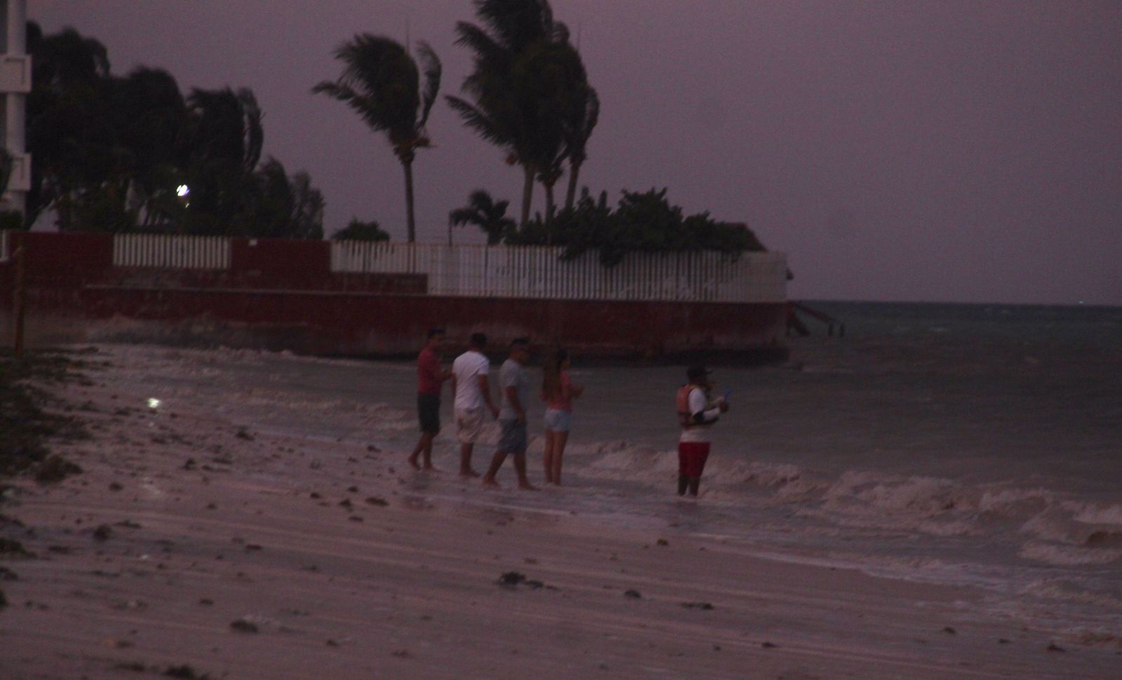 Así se ven las playas de Cancún a 16 años del paso del Huracán Wilma: EN VIVO
