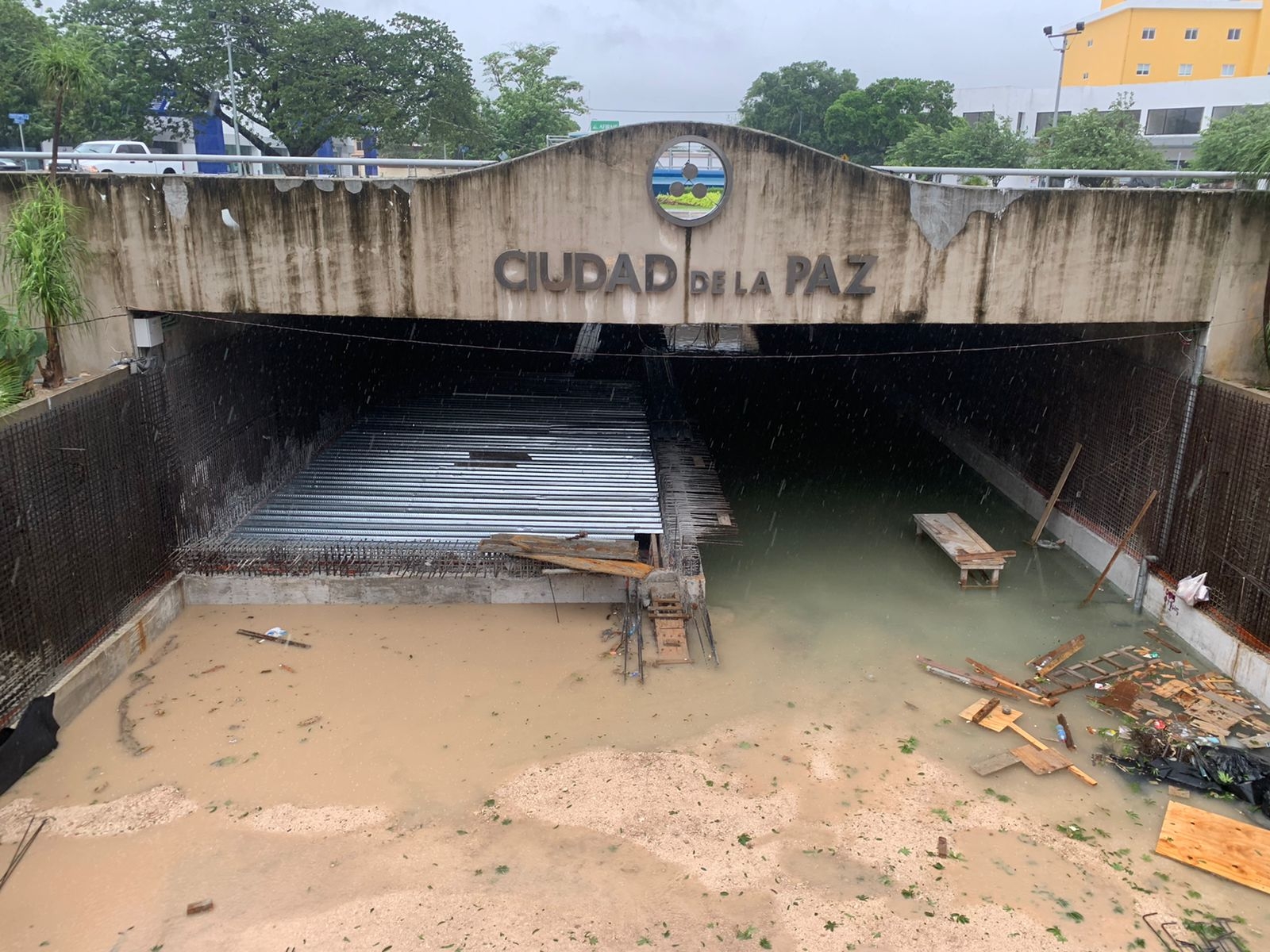 Tormenta Tropical Grace inunda el Paso Deprimido de Mérida: VIDEO