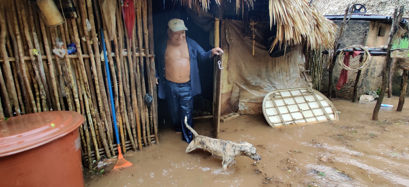 Tormenta Tropical Grace deja bajo el agua a cultivos de Dzonotchel, Yucatán