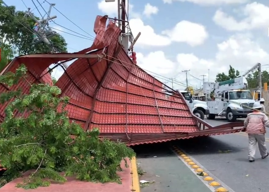 Más de 30 mil usuarios sin energía eléctrica en Yucatán tras paso de Grace